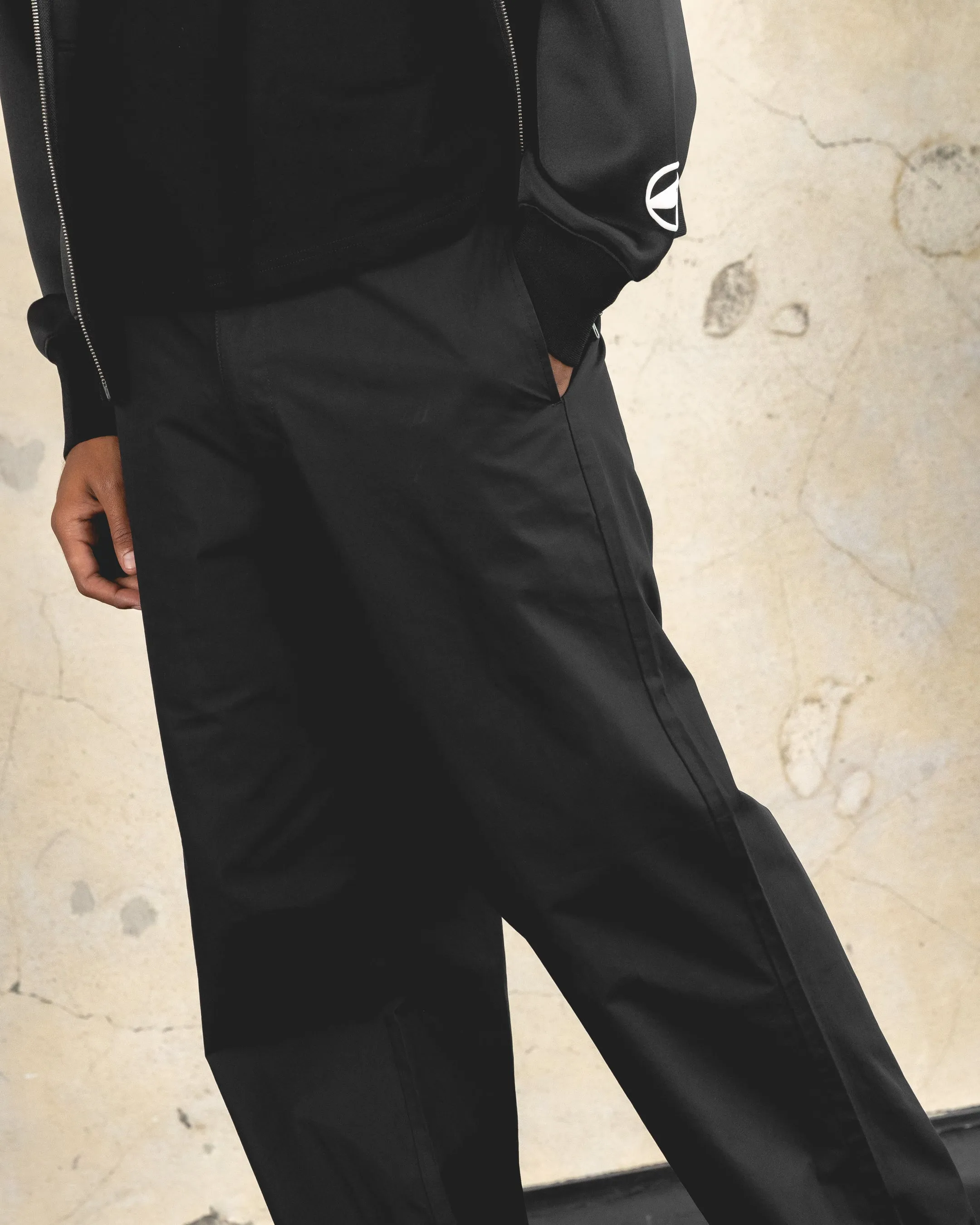 404 Silhouette Pants Black