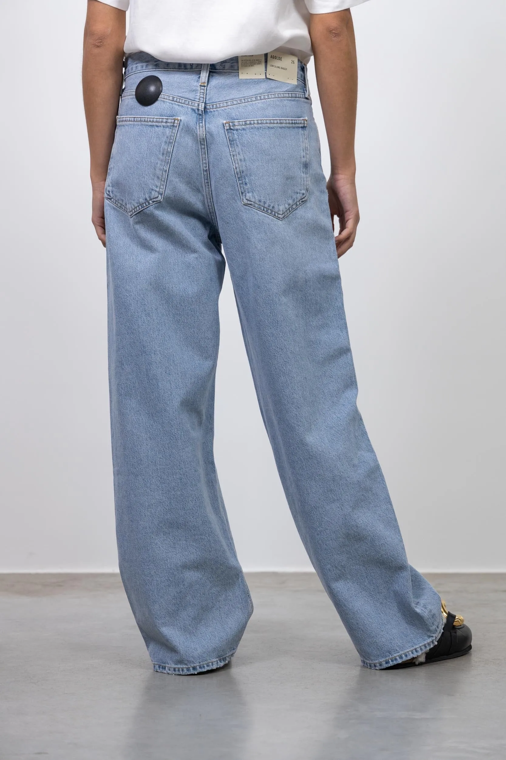 BAGGY RELAXED LOW-RISE JEANS